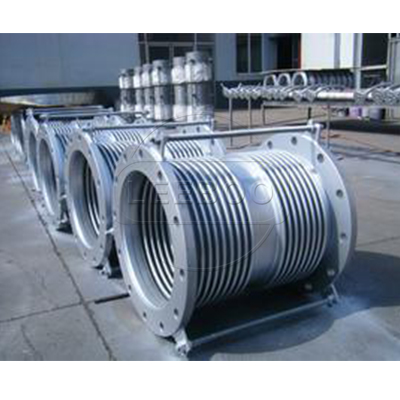 波紋<a href=http://m.tjhrq.com target=_blank class=infotextkey>補(bǔ)償器</a>的選型