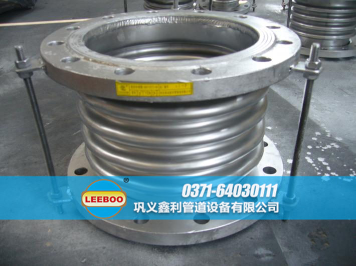 加裝限位裝置的波紋<a href=http://m.tjhrq.com target=_blank class=infotextkey>補償器</a>