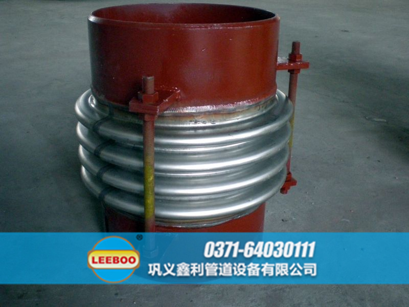 四川省遂寧市蓬溪縣焊接<a href=http://m.tjhrq.com target=_blank class=infotextkey>補(bǔ)償器</a>現(xiàn)場(chǎng)圖