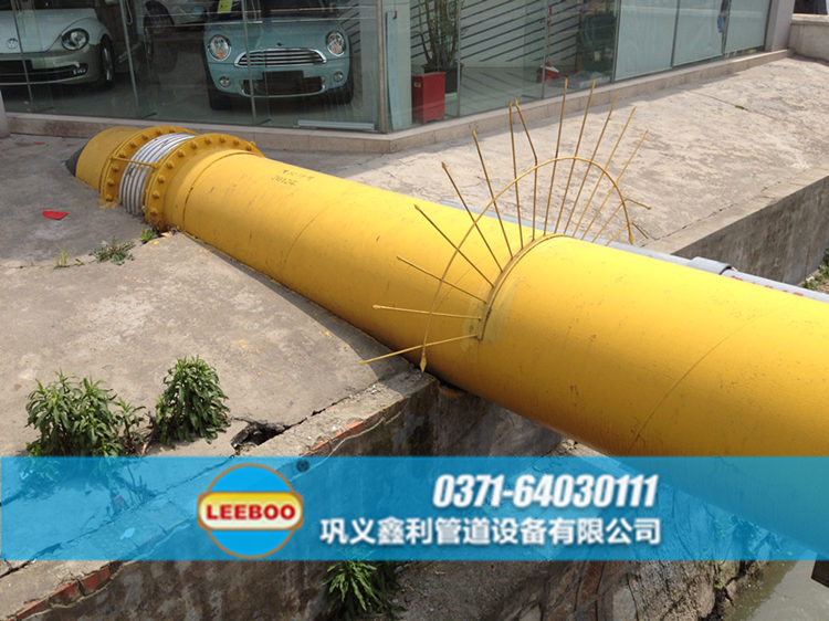 <a href=http://m.tjhrq.com target=_blank class=infotextkey>補(bǔ)償器</a>現(xiàn)場(chǎng)圖片